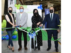 خلال الحدث شنايدر إلكتريك وإيرلينك إنترناشيونال الإمارات تتعاونان لتحويل مركز الخدمات اللوجستية في جبل علي للعمل بالطاقة الشمسية