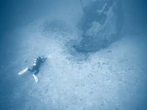 Ancient shipwreck treasures displayed in Jerusalem include Roman silver coins