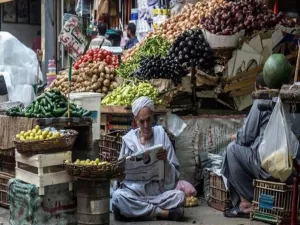 ثلاث طبقات في مصر أم أكثر