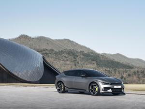 كيا EV6 و كرنفال MPV تفوزان بجوائز مرموقة من "جود ديزاين" لعام 2021