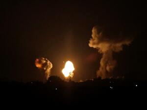 Israeli strikes Hamas positions in Gaza with fighter jets, helicopters and tanks