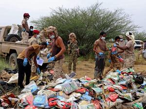 Security of the Saudi-backed and internationally recognised Yemeni government prepare to incinerate packages of what is reportedly believed to be narcotics 