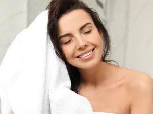 جميلة البوابة: 4 نصائح لشعر أملس خالٍ من التلف