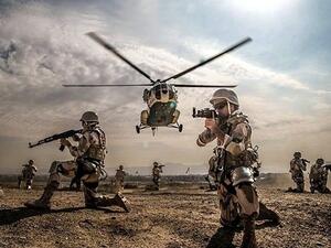 منوارات للجيش الإيراني