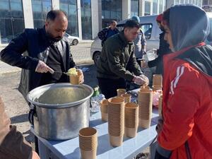 توزيع "المنسف" على روح الطفل ريان