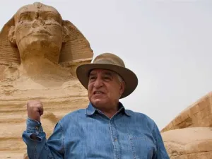 زاهي حواس