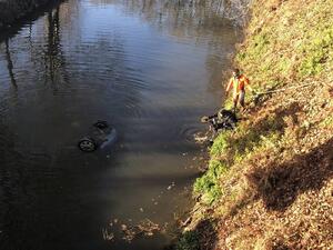 قناة نانت - بريست وسط بونتيفي شمال غربي فرنسا