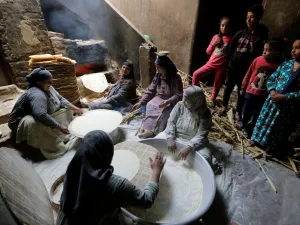 الاقتصاد لعنة المسؤولين في مصر