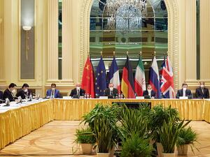 مفاوضات معقدة