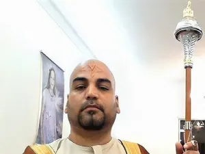  نشأت منذر