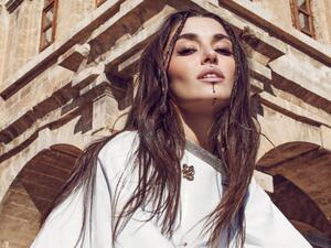 Hande Erçel, ELLE Türkiye'ye Birçok Sırrı Açıkladı.. Peki Kerem Bürsin'e ne demeli?!