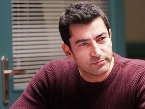 Kenan İmirzalıoğlu Weight Loss Draws Attention During 'Stars of the Year' Awards Night