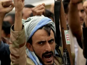 مقاتلون من جماعة أنصار الله
