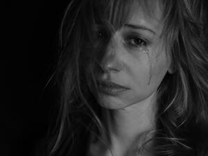 رؤية شخص يبكي في المنام