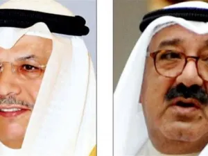 وزير الدفاع حمد جابر العلي، ووزير الداخلية أحمد المنصور