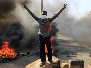 العودة الى النظام الدستوري