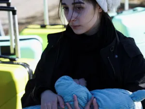 العالم يدين مقاومة الفلسطينيين ويصفق لمرتزقة زيلنسكي