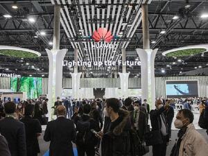 هواوي تؤكد التزامها بالاستثمار في التقنيات الأساسية لتحسين نماذج الأعمال التقنية