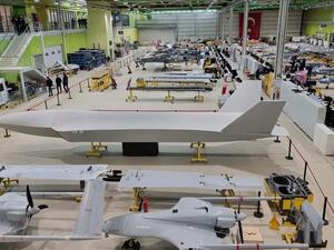 وجاء الكشف عن هيكل "طائرة مقاتلة مسيرة (Mius)" بعد دخولها مرحلة الإنتاج.