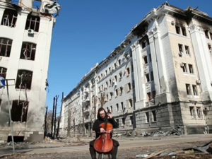 The video has gone viral online and was shared thousands of times.