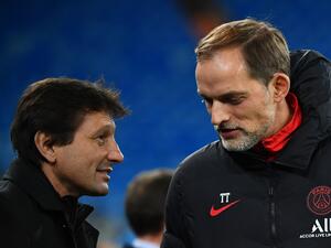 Paris Saint-Germain's Brazilian sporting director Leonardo (L) talks to Paris Saint-Germain's German coach Thomas Tuchel (R) during a training session at the Santiago Bernabeu stadium in Madrid on November 25, 2019, on the eve of their UEFA Champions League football match against Real Madrid CF. / AFP / GABRIEL BOUYS Paris Saint-Germain's Brazilian sporting director Leonardo (L) talks to Paris Saint-Germain's German coach Thomas Tuchel (R) during a training session at the Santiago Bernabeu stadium in Madrid on November 25, 2019, on the eve of their UEFA Champions League football match against Real Madrid CF. / AFP / GABRIEL BOUYS