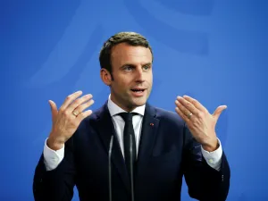 إيمانويل ماكرون