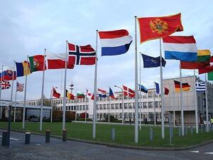 (الناتو) سيفعل كل شيء لمساعدة أوكرانيا