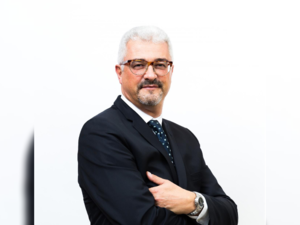 الإمارات تحتضن المؤتمر السنوي لشركة سيلزفورس