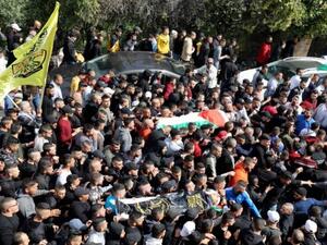  جماهير  غفيرة، تشيع جثماني الشهيدين السعدي و أبو عطية من مخيم جنين 