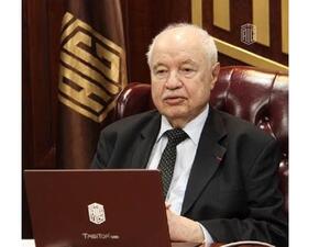 Abu Ghazaleh, Guest of Honor at the Arab Forum for the Comprehensive Development March of His Highness Sheikh Dr. Sultan Al-Qasimi