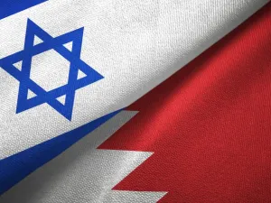 رئيس وزراء إسرائيل وولي عهد البحرين يبحثان تعزيز "مسارات التعاون"