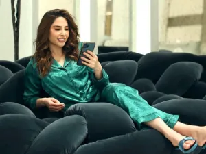 في أيام عيد الفطر... استوحي إطلالتك من الفاشينيستا فوز الفهد