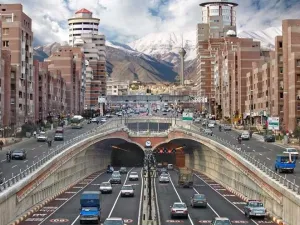 إيران