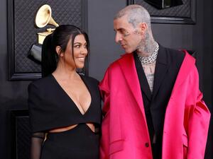 كورتني كارداشيان وترافيس باركر