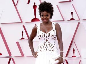 Oprah Winfrey will interview Viola Davis in Netflix special