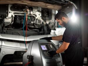 Mercedes-Benz Oman Ensures Maximum Use and Minimal Stress for Actros Drivers With up to 30% Discount on Services This Ramadan