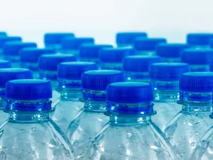 طبيب البوابة: كيف تحسب كمية الماء التي تحتاجها؟