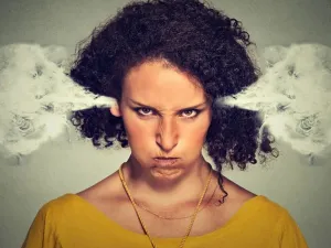 علاقات البوابة: كيفية التعامل مع الزوجة الغاضبة
