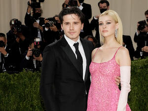 بروكلين بيكهام ونيكولا بيلتز