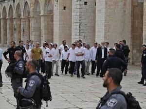 اقتحام المسجد الأقصى