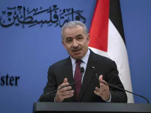  رئيس الوزراء الفلسطيني محمد اشتية