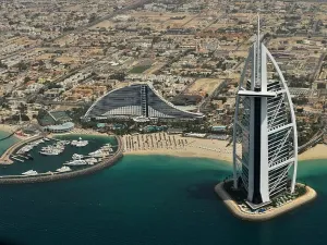 الإمارات