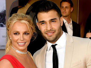 بريتني سبيرز وسام أصغري