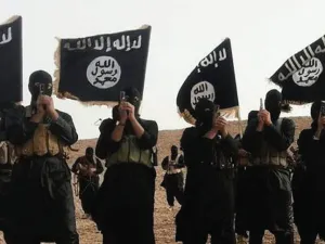 داعش تقاتل روسيا في اوكرانيا