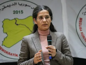إلهام أحمد - رئيسة اللجنة التنفيذية لمجلس "سوريا الديمقراطية"