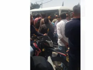 منطقة دوار صيدنايا: الالاف بانتظار ابناءهم المفرج عنهم من سجن صيدنايا