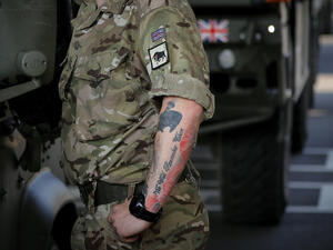 قوات بريطانية في اوكرانيا