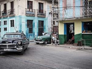 الولايات المتّحدة تخفّف العقوبات عن كوبا