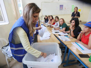 Counting the votes in Lebanon 