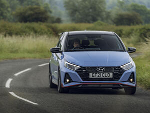 هيونداي موتور تحصد ثلاث جوائز أوتوكار 2022